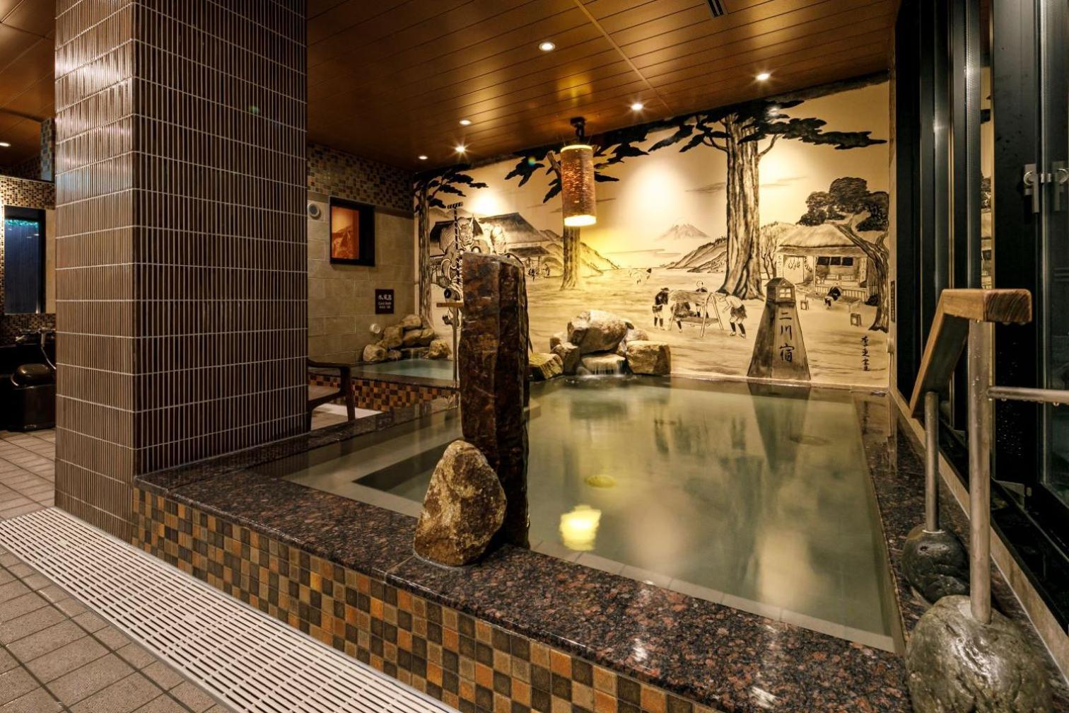 Dormy Inn Express Тойохаши Екстериор снимка